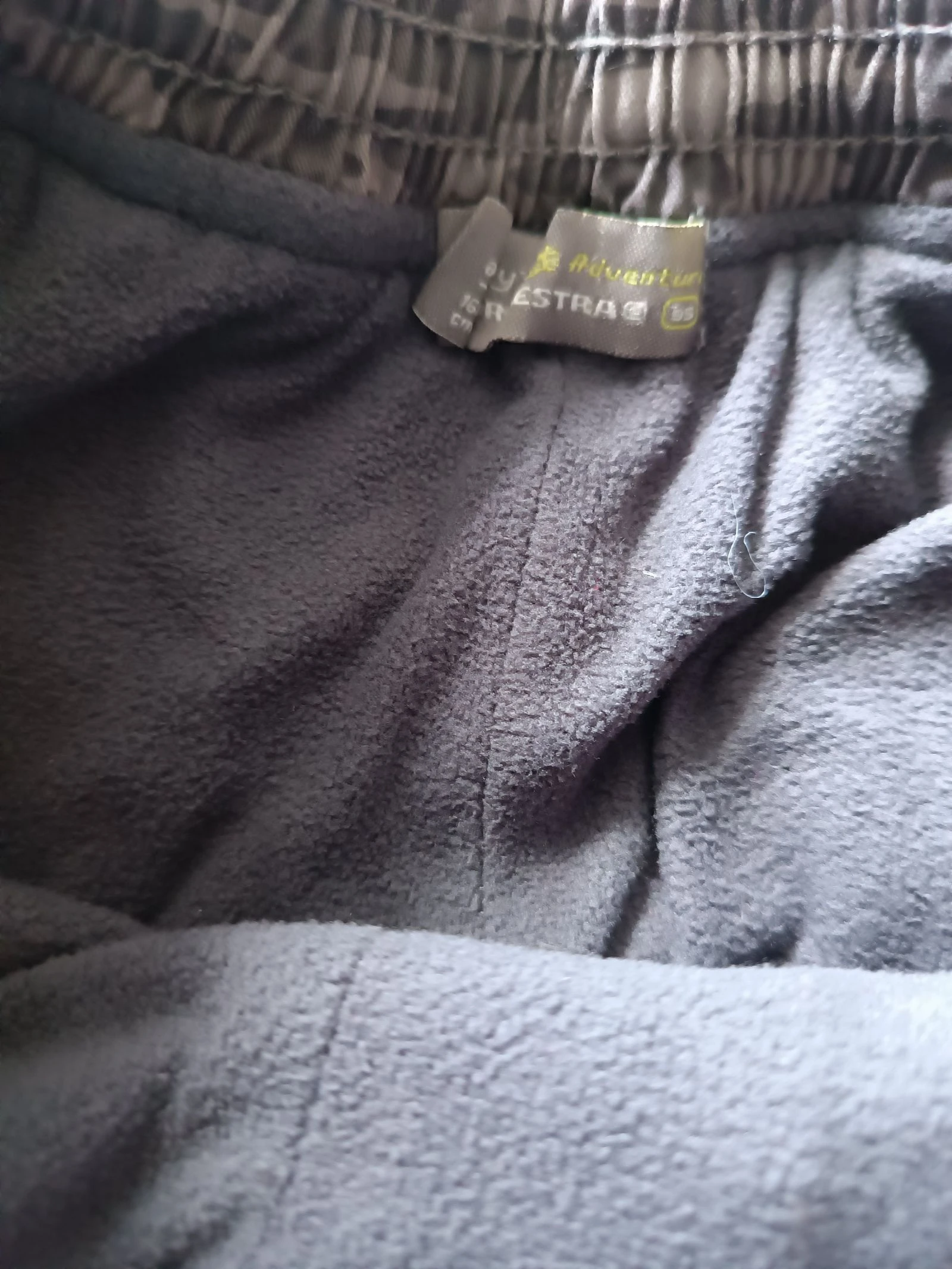 Double fleece camouflage cargo pants
Orchestra 14 years – photo 6